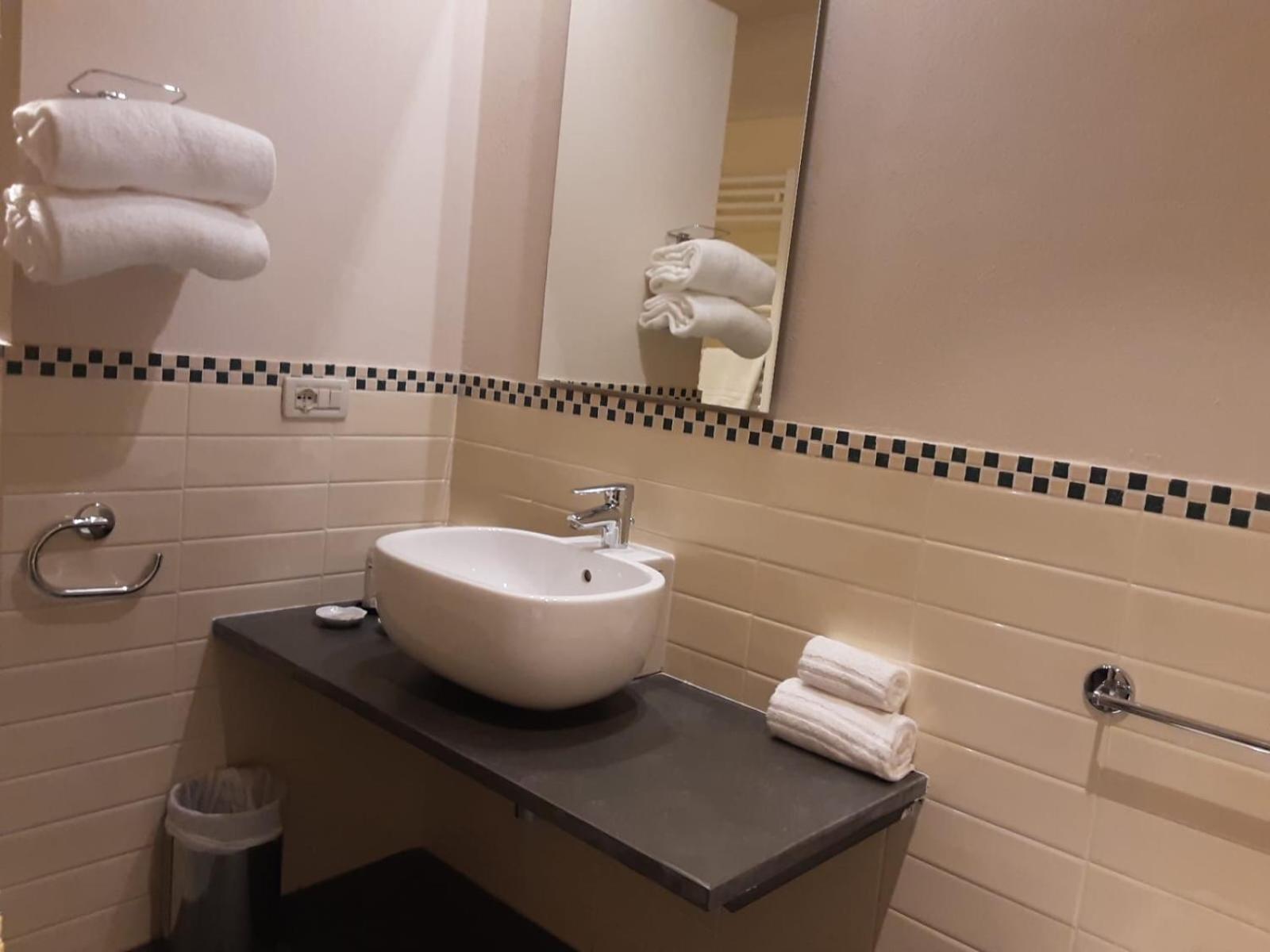 Hotel Antico Podere Propano Saluzzo Ngoại thất bức ảnh